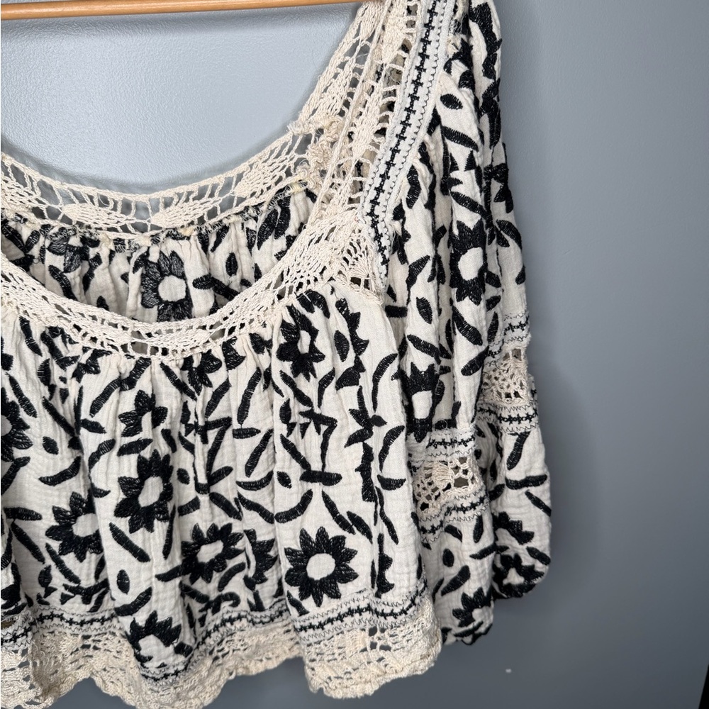 Free People Black and Cream Floral Blouse - Picture 7 of 12